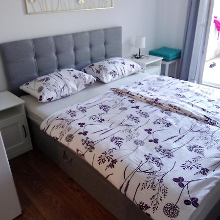 Casa Arbia Apartment Rab Town Ngoại thất bức ảnh