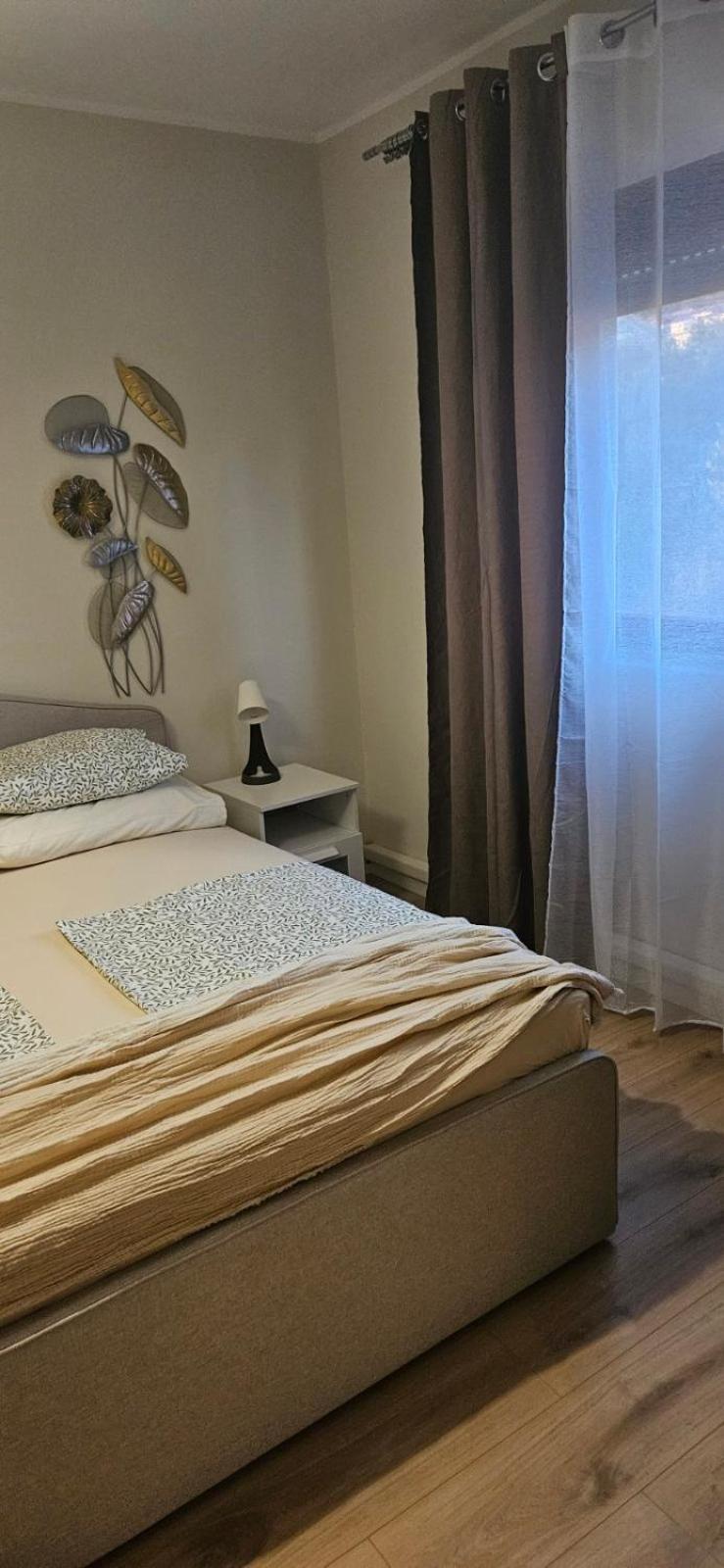 Casa Arbia Apartment Rab Town Ngoại thất bức ảnh